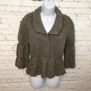 Bianco and Blu Bell Sleeve Peplum Sweater Size M